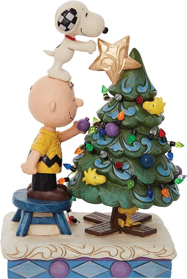 Enesco Jim Shore Peanuts Charlie Brown e Snoopy Decorando a Figura da Árvore, 8,27 polegadas, Multicolorido