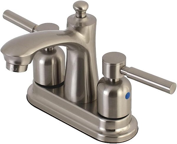 Torneria para banheiro de 4 polegadas, com acabamento em níquel escovado da Kingston Brass
