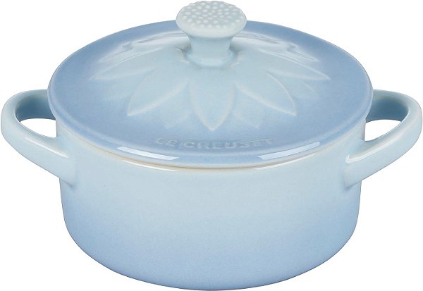 Mini Cocotte Redonda de Cerâmica Le Creuset com Tampa de Flor, 8oz, Azul Costeira