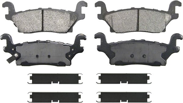 Conjunto de pastilhas de freio traseiras Wagner QuickStop ZX1120 para Hummer H3 2006.