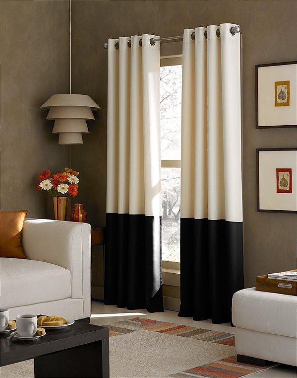 Cortina de painel com ilhós Color Block Kendall da Curtainworks, 108 polegadas, creme