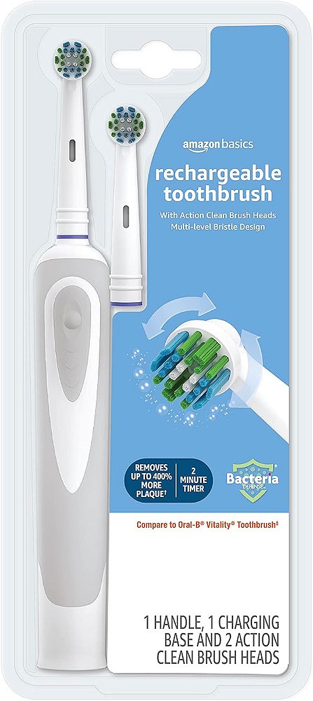 Escova de Dentes Recarregável a Bateria Amazon Basics com Cabeças de Escova de Limpeza e Carregador, Conjunto de 4 Peças, Branco