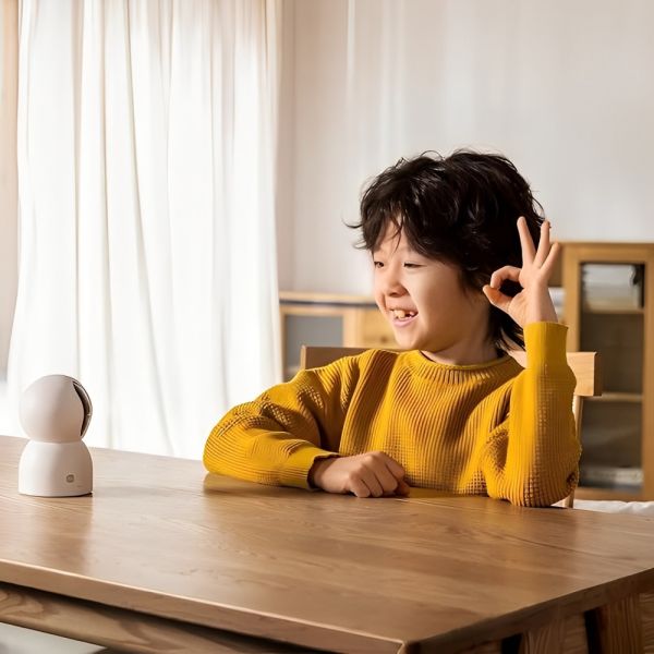 Câmera de Vigilância IP Xiaomi Mi Home Security C700 BHR9181US Wifi - Branco/Preto