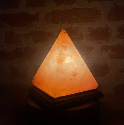 Luminária de Sal Rosa do Himalaia - Pirâmide