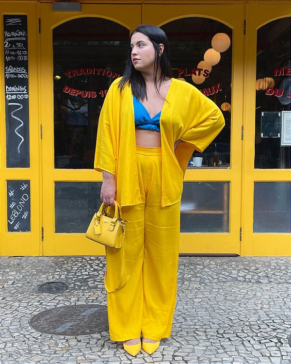 Pantalona amarela 2025