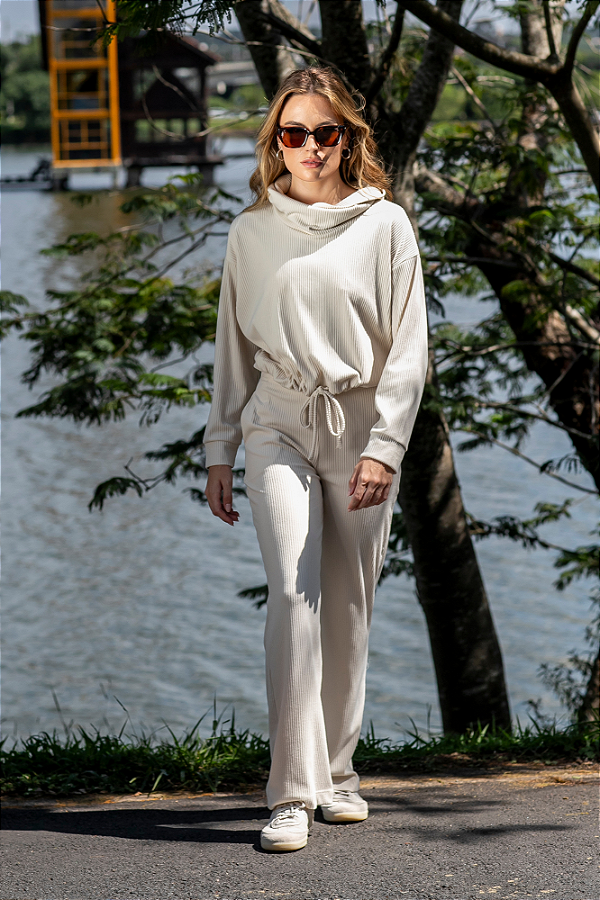 Calça Cotelê Touch Soft Feminina