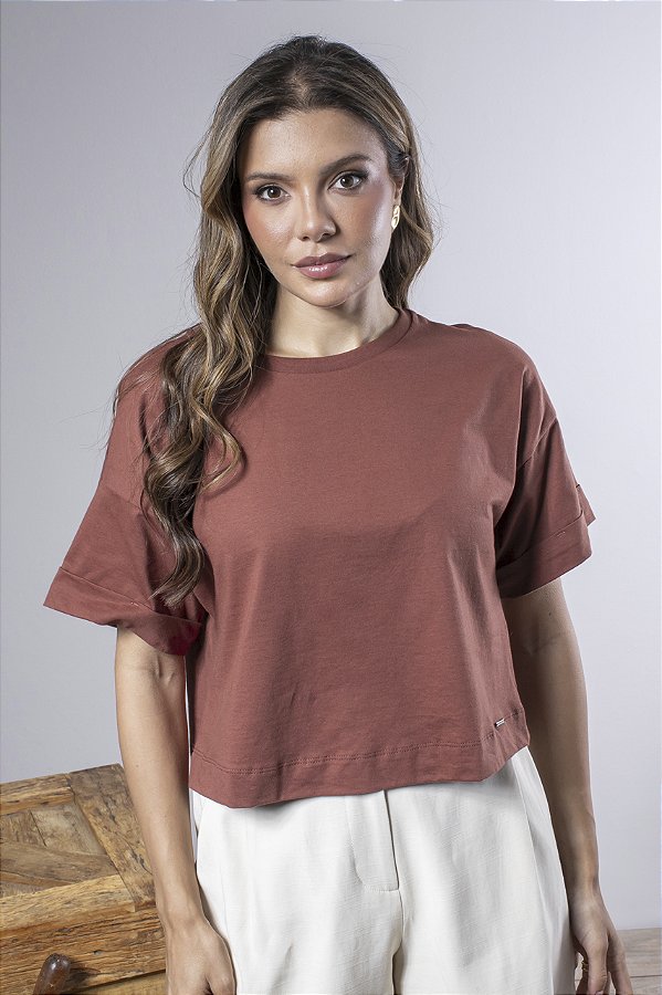 Blusa Curta Feminina Manga Curta Com Detalhe Dobrado