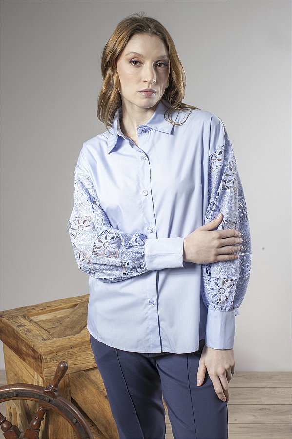 Camisa Feminina Manga Longa Em Renda