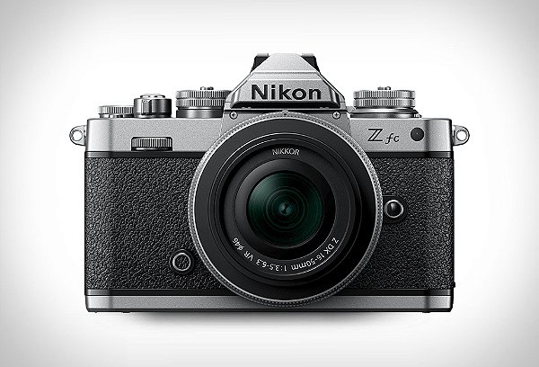 Câmera Mirroless Nikon ZFC c/Lente Z 16:50mm