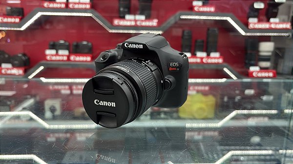 Camera Canon T7 Corpo c/Lente EF-S 18:55mm III - aprox 34k - Usada