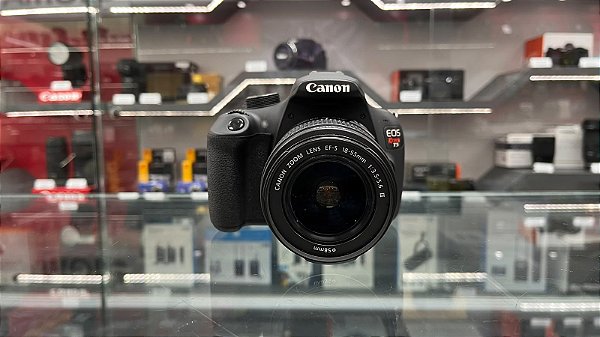 Camera Canon T5 c/ Lente 18-55mm - Usada aprox 17 mil cliques