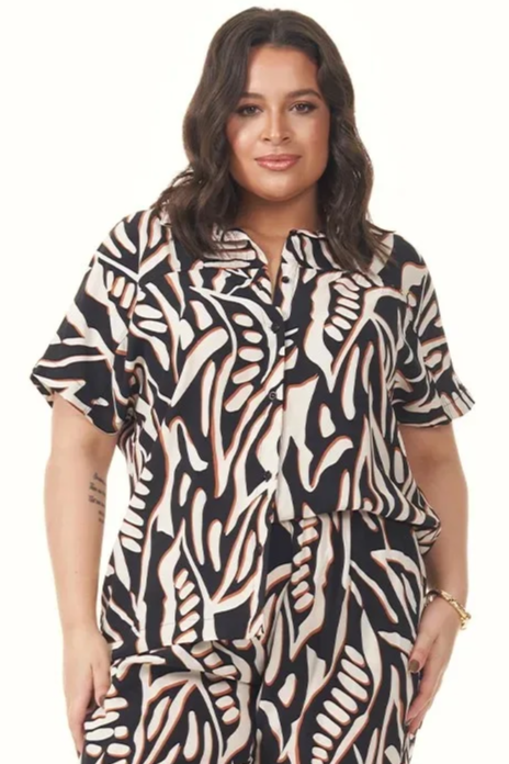 Blusa  Plus Size de Manga Curta Plano Viscose Lisa