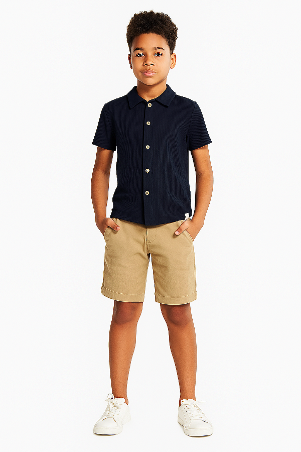 CAMISA INFANTIL MASCULINA DE MANGAS CURTAS EM MALHA TEXTURIZADA