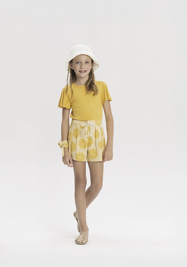 CONJUNTO MENINA INFANTIL COM BLUSA DE MANGAS AMPLAS E SHORTS