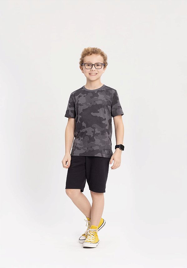CONJUNTO MENINO INFANTIL COM CAMISETA ESTAMPADA E BERMUDA
