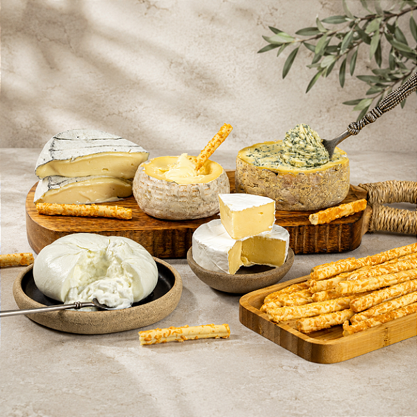 Seleção 5 Queijos Cremosos + BRINDE Grissini de Parmesão