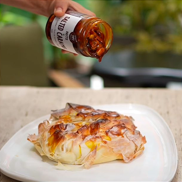 Queijo Brie Redondo 600g + Nuts de Caramelo 350g +Massa Filo 350g