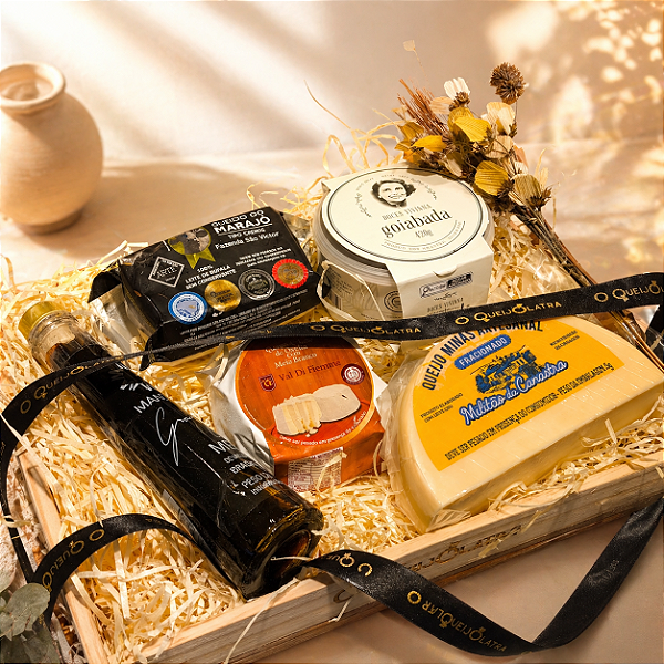 Cesta de Presente Raizes de Mãe - 3 Queijos Artesanais + Mel Especial + Goiabada Cremosa