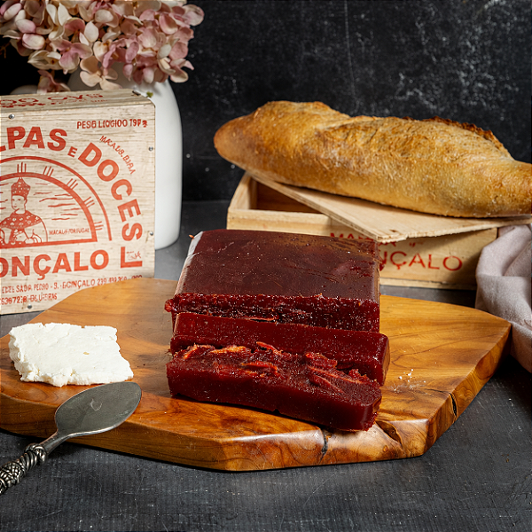 Goiabada Cascão Artesanal em Caixa de Madeira 400G