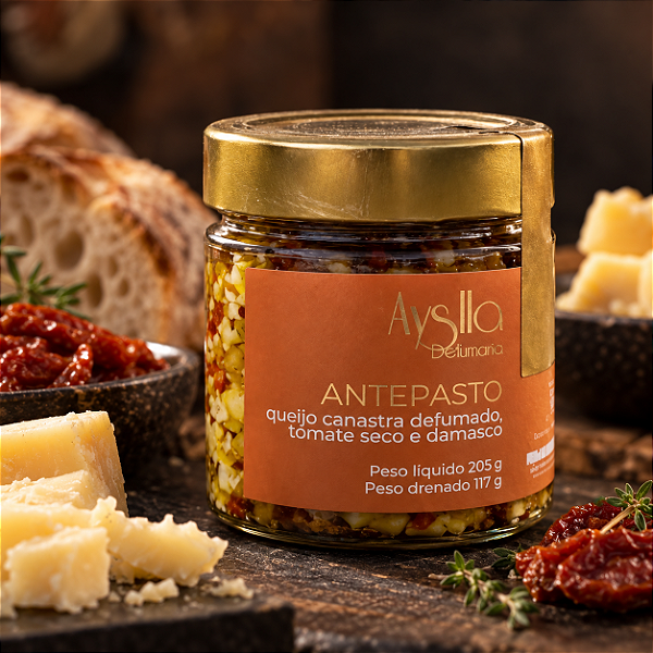Antepasto de Queijo Canastra Defumado, Tomate Seco e Damasco 205g