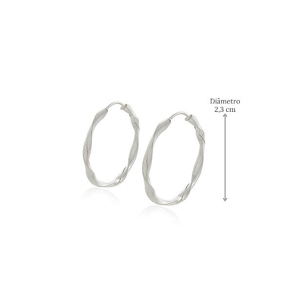 Brinco de Argola Torcida em Prata 925 - Diâmetro 2,3 cm