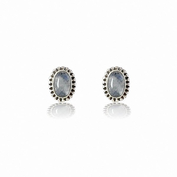 Brinco Oval Pequeno Pedra da Lua em Prata 925