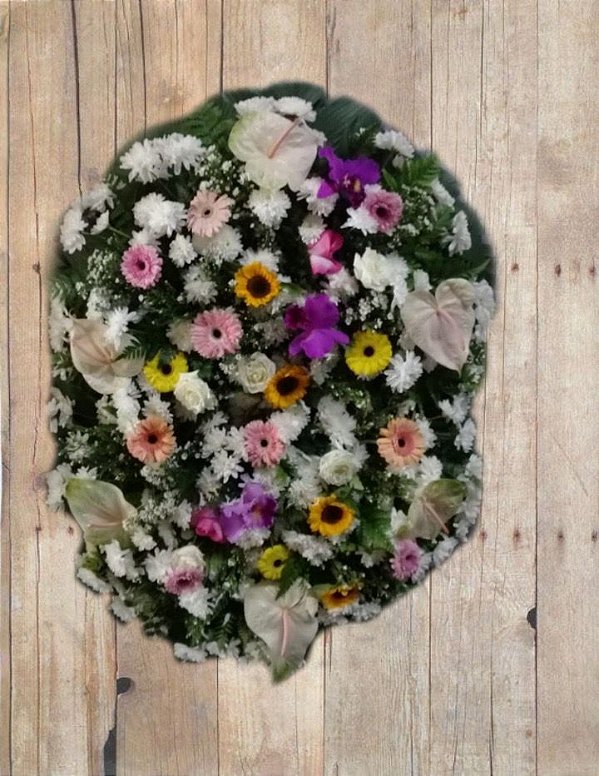 Floricultura Jaraguá Cemitério( Coroa de Flores Grande 1,20 x 1,00) Homenagem