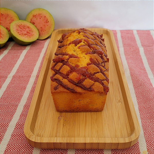 Bolo de Fubá com Goiabada -400g