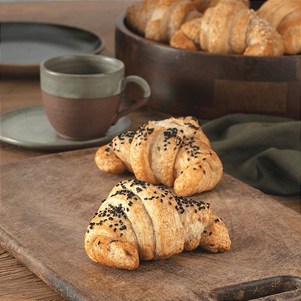 Croissant Integral de Queijo Minas com Presunto 115g - 4 unidades