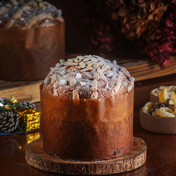 Panetone de Gourmet de Chocolate Meio Amargo com Laranja Cristalizada 450g