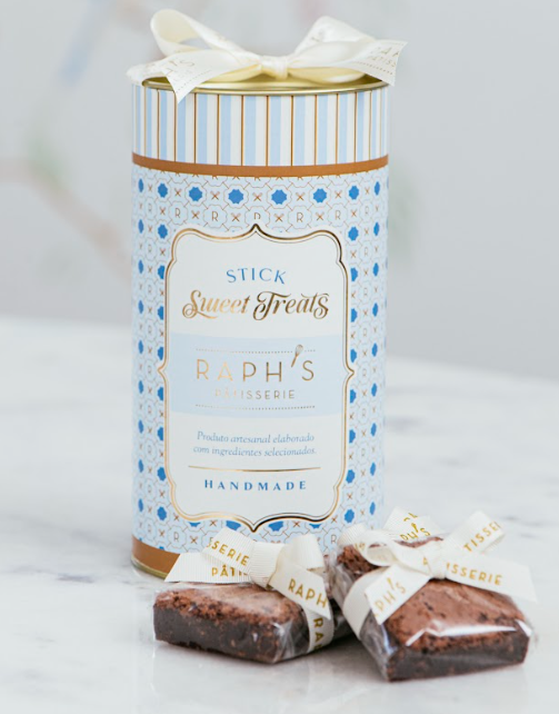 Lata de brownie embalado