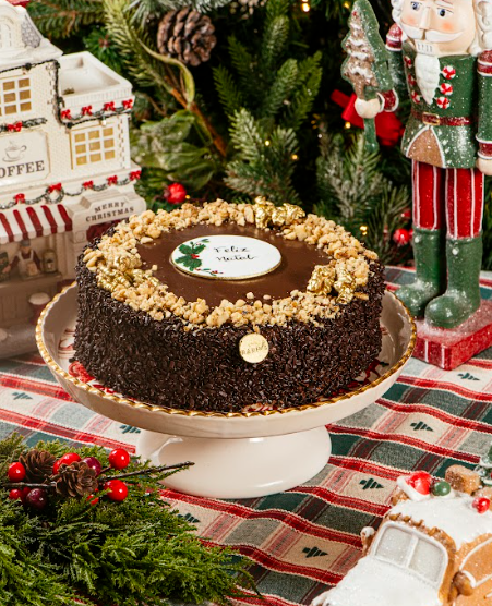 Torta Raph's Meio Amargo com nozes e baba de moça - Natal 2025