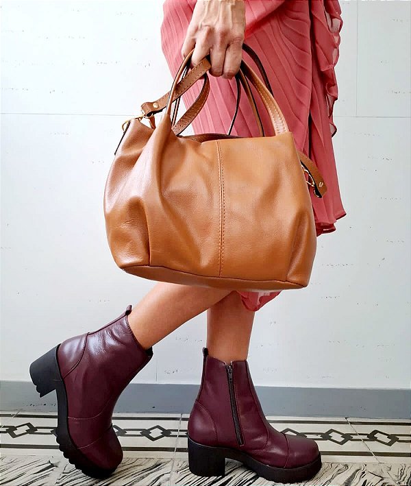 BOLSA COURO CARAMELO