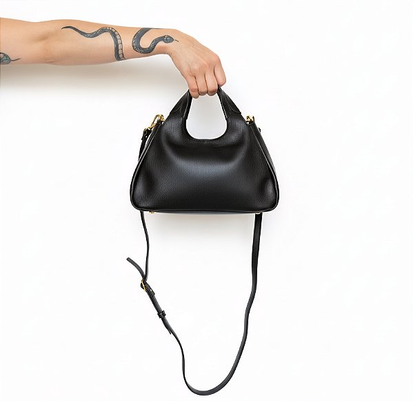 BOLSA EM COURO PRETA ALÇA DUPLA