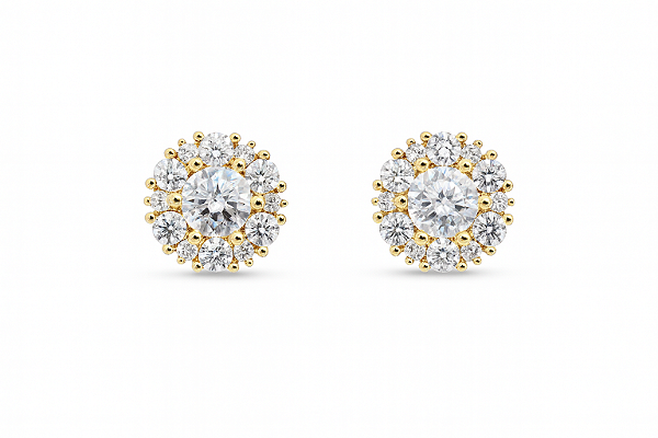 Brinco ponto de luz com zircônia nas laterais