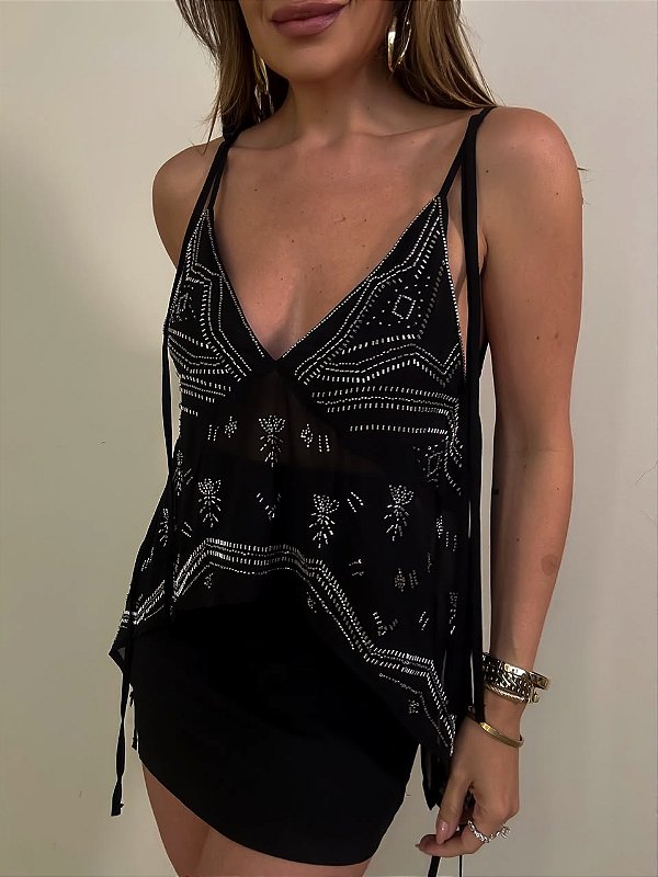 Bata Bordada Isabela Preta