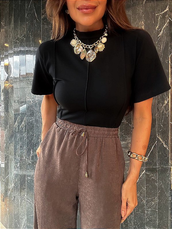 T-shirt Cropped Zoe Preto