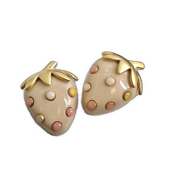 brinco nude strawberry