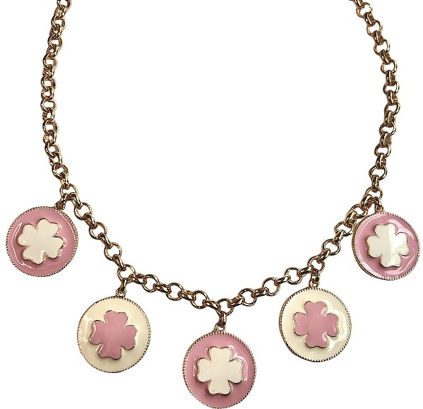 colar trevos rosa
