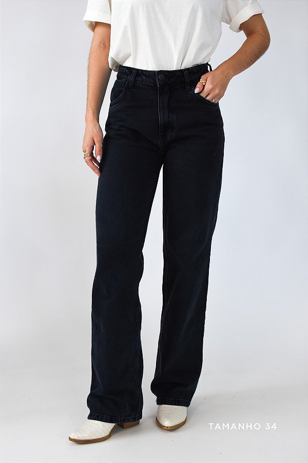 THE TIMELESS JEANS PRETO