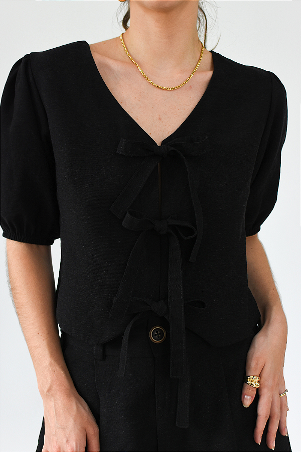 BLUSA LAÇO JADE PRETA