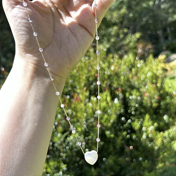 Colar Ametistas e coração de madrepérola