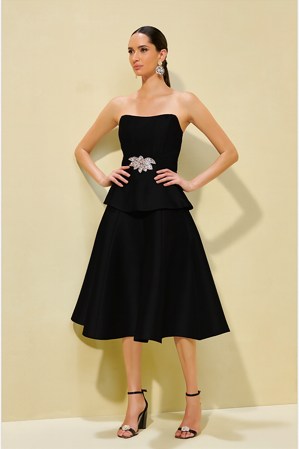 Conjunto Zibeline Top Tomara que Caia e Saia Godê  Cinto de Cristais – Fleche D’Or