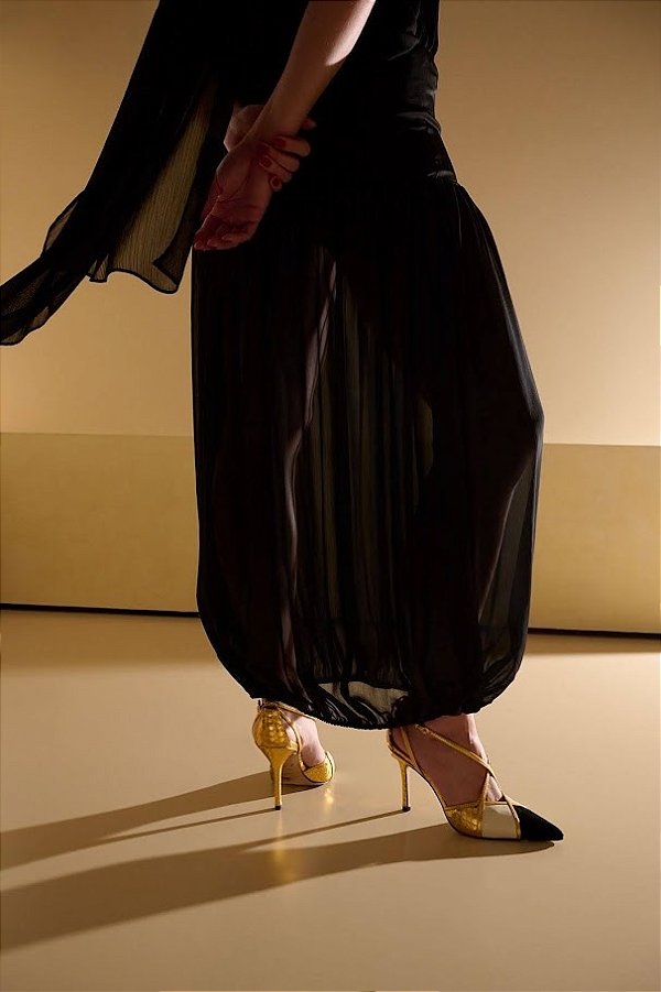 Scarpin Slingback Salto Fino Alto em Couro Multicor Luiza Barcelos