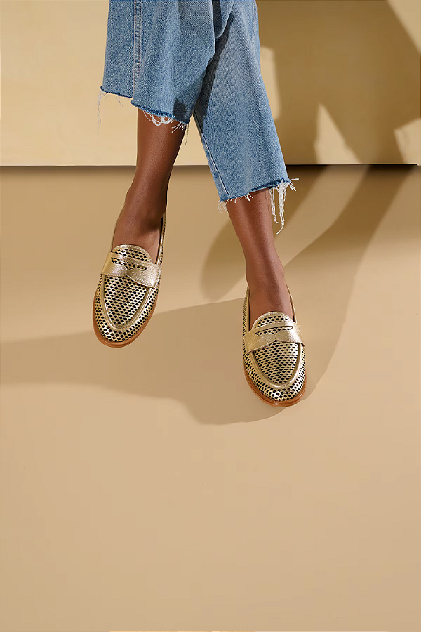 Mocassim em Couro Vazado Luiza Barcelos