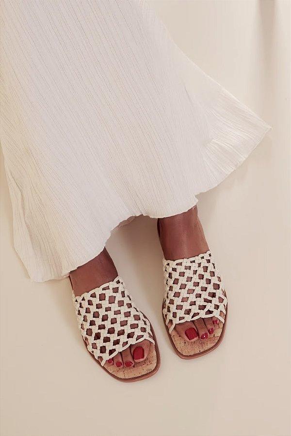 Rasteira em Couro Tramado Luiza Barcelos