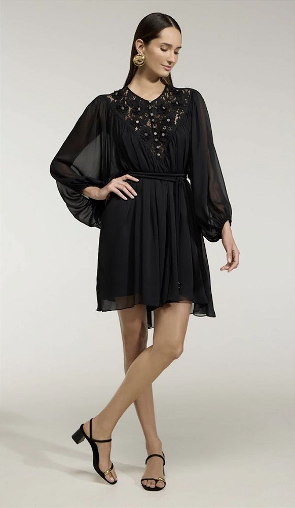 Vestido Pala Renda Thamara Capelão