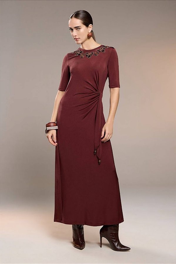 Vestido Malha Franzido com Aplique Thamara Capelão