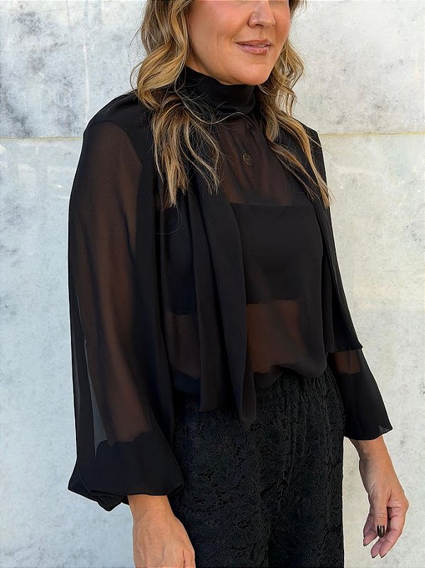 Blusa Detalhe Renda Skazi