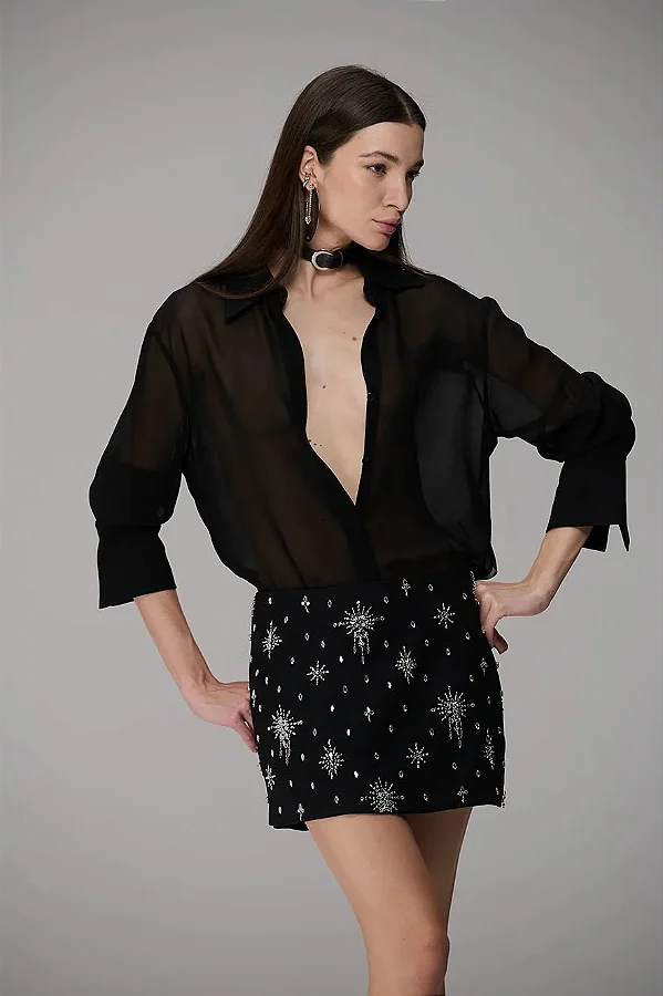 Camisa de Organza com Punhos e Golas Duplos